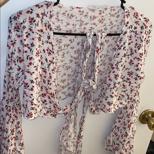 Laura’s Boutique top